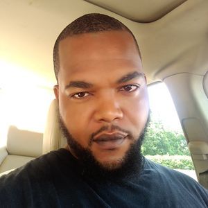 Meet your Posher, Travis